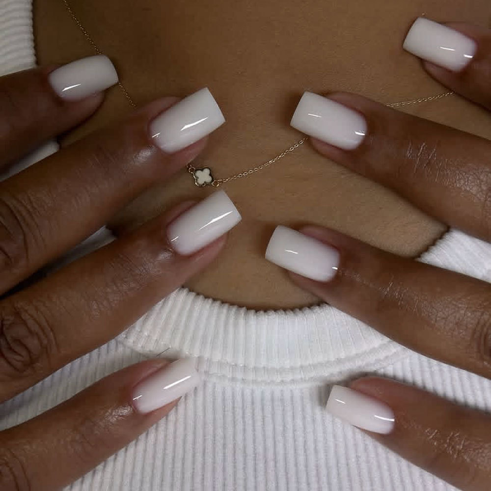 Nail Art Simple Elegant - 24 шт. простых белых накладных ногтей,