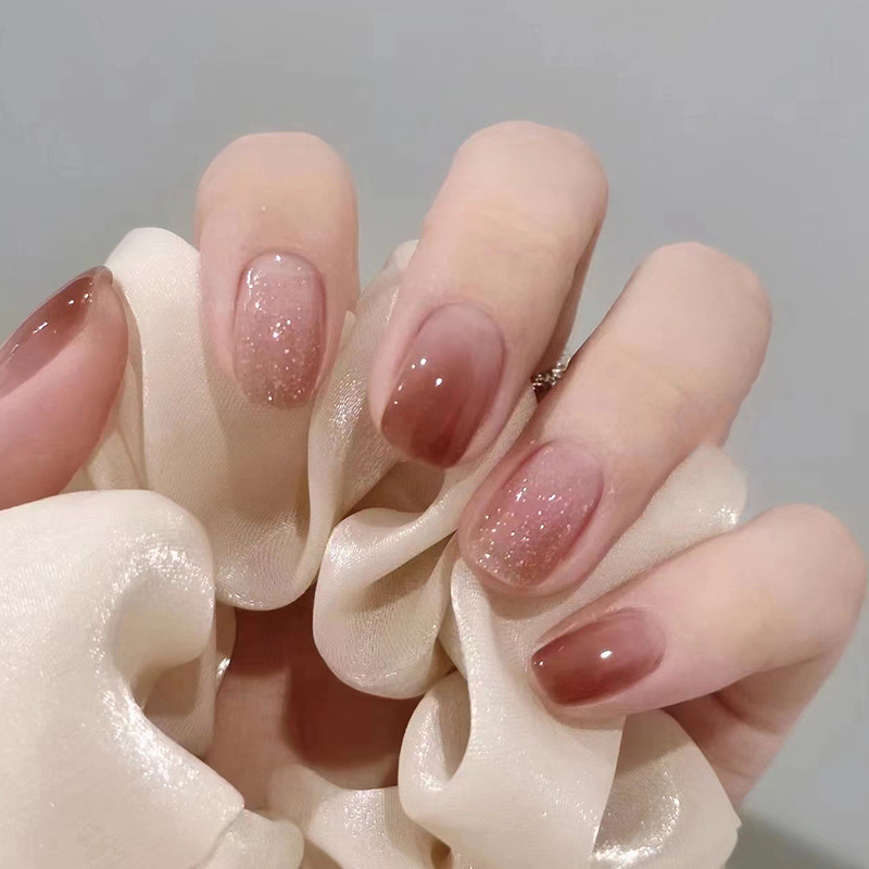 24 шт., карамельно-коричневая  – обзор и цена Nail Art Simple Elegant