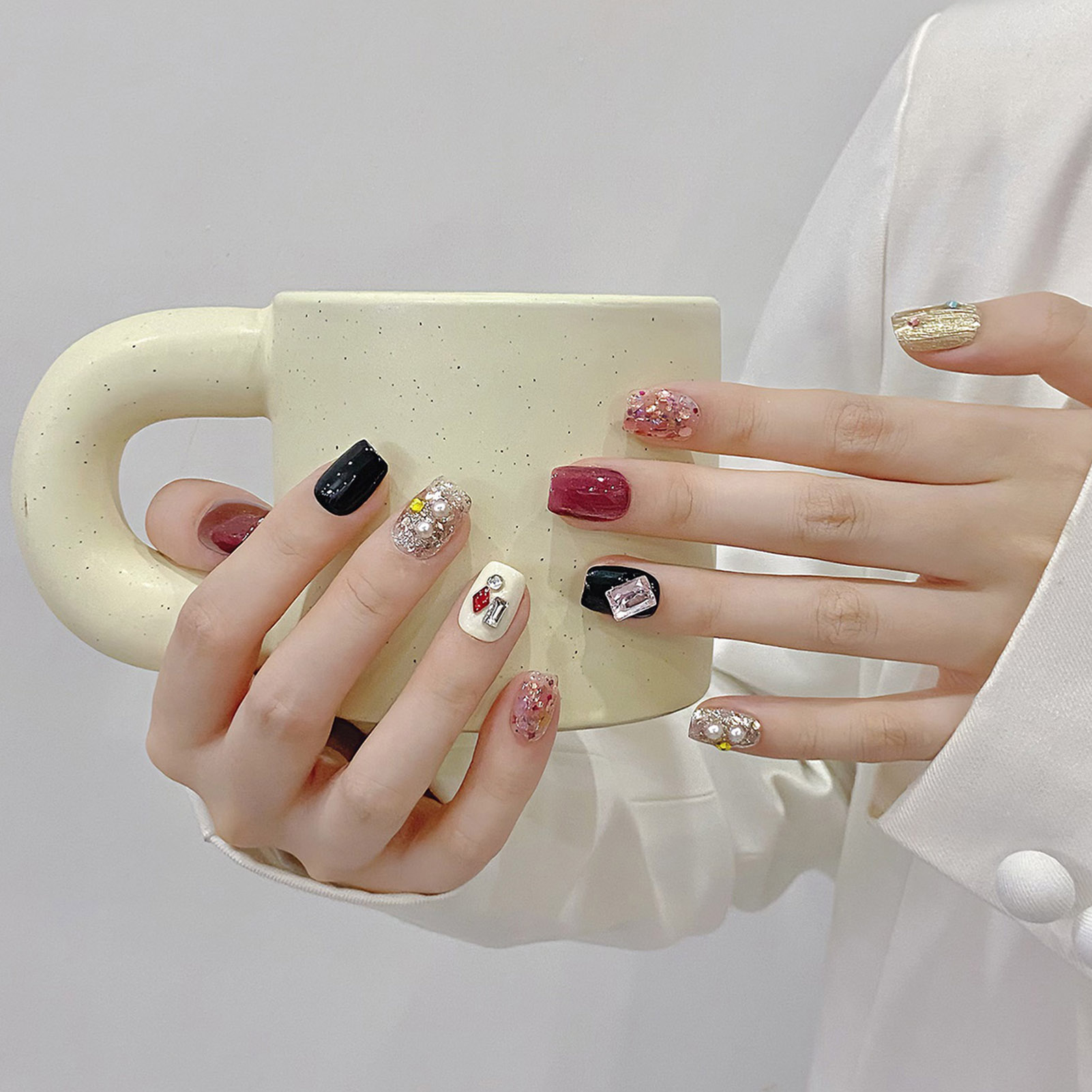 Накладные ногти ручной работы  – обзор и цена Nail Art Gliter