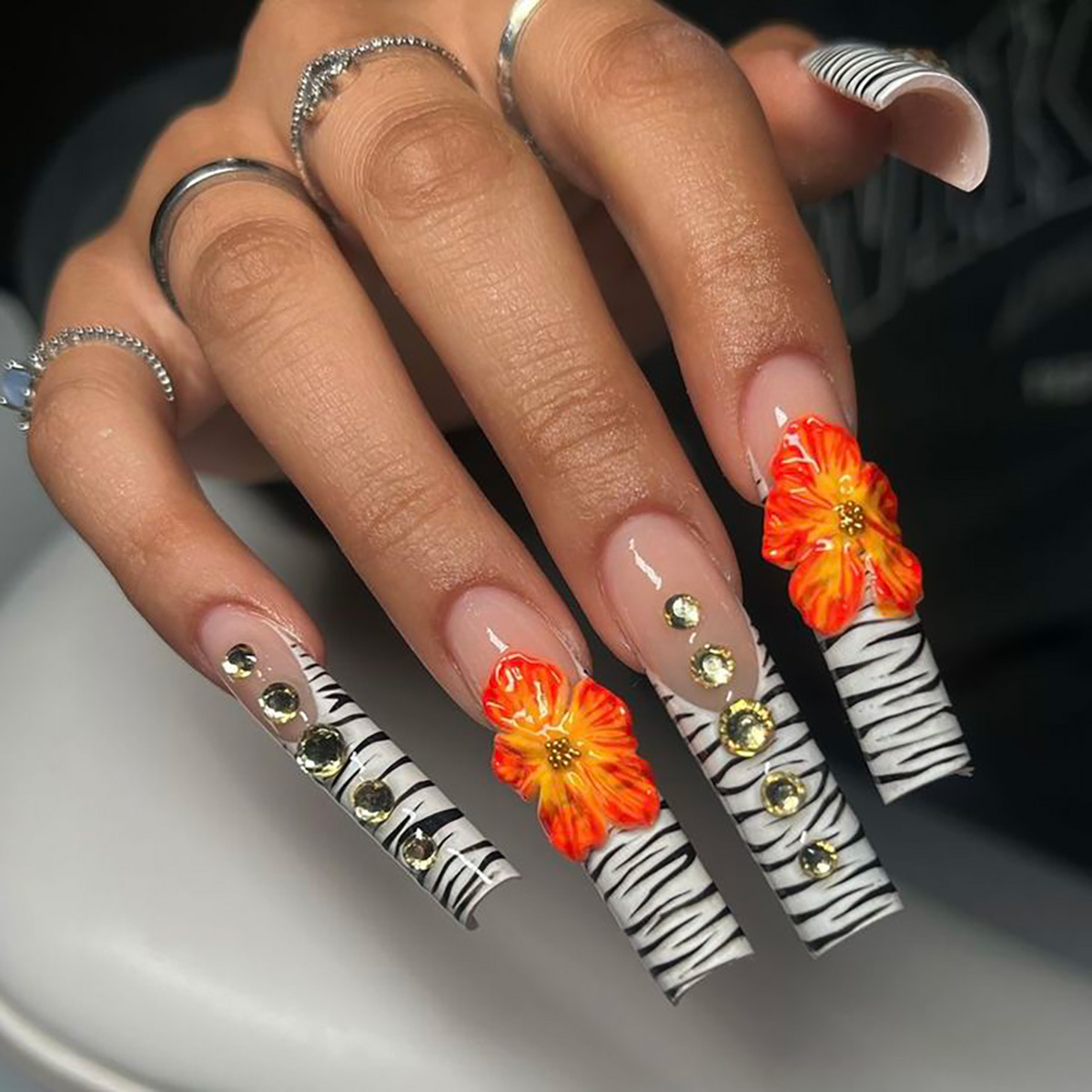 Набор из 24 длинных накладных  – обзор и цена Nail Art Gliter